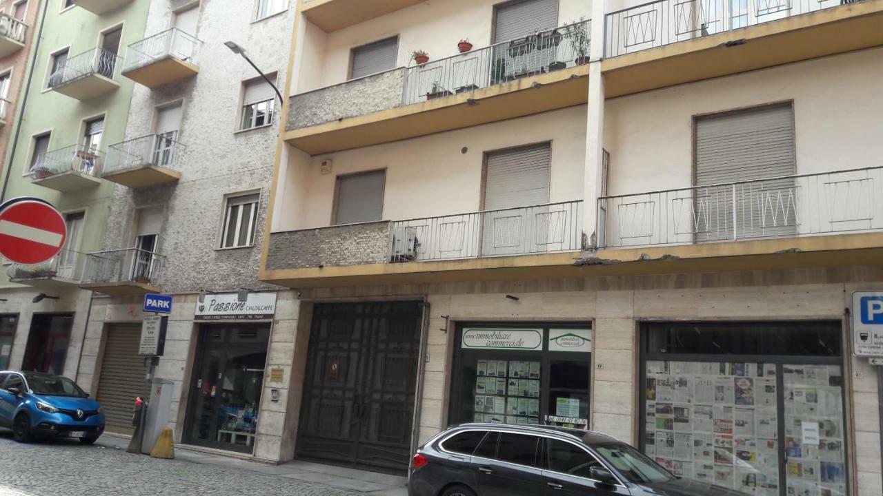 Appartamento Centrale Con Garage Asti Ngoại thất bức ảnh